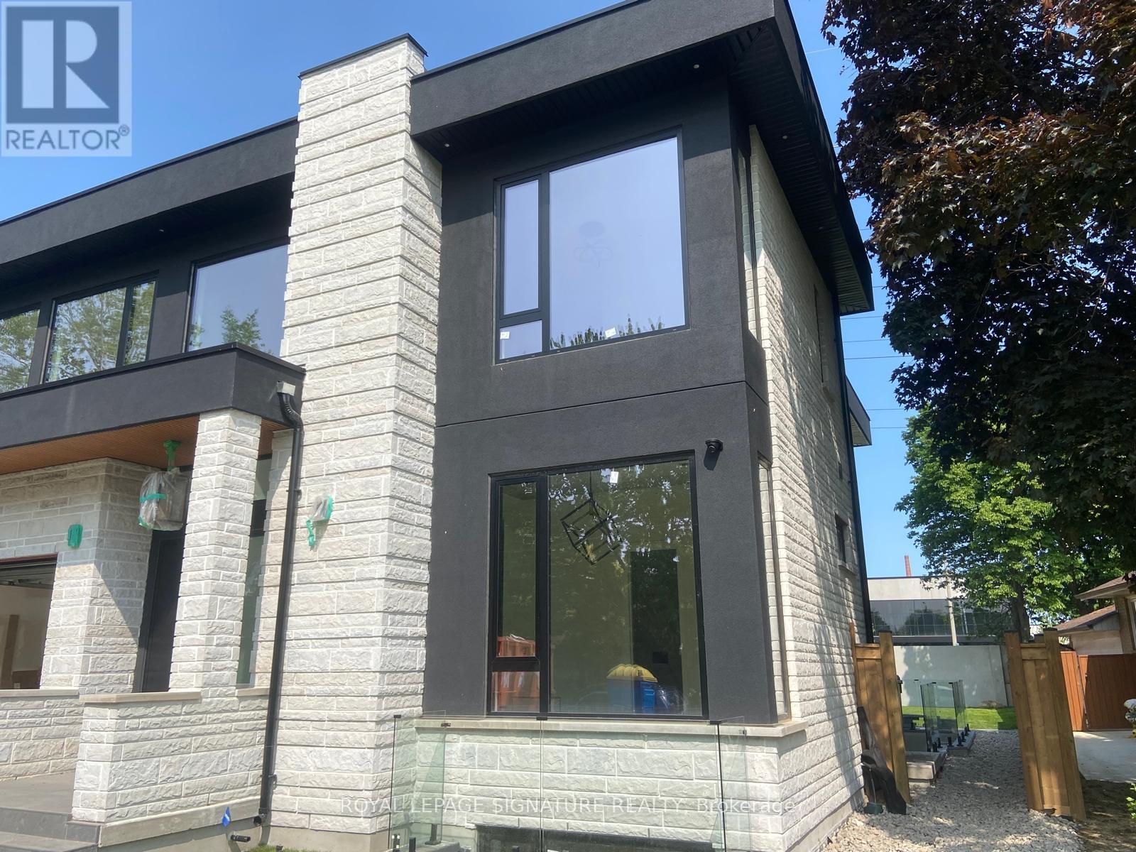 1349 MELTON DRIVE, Mississauga, Ontario