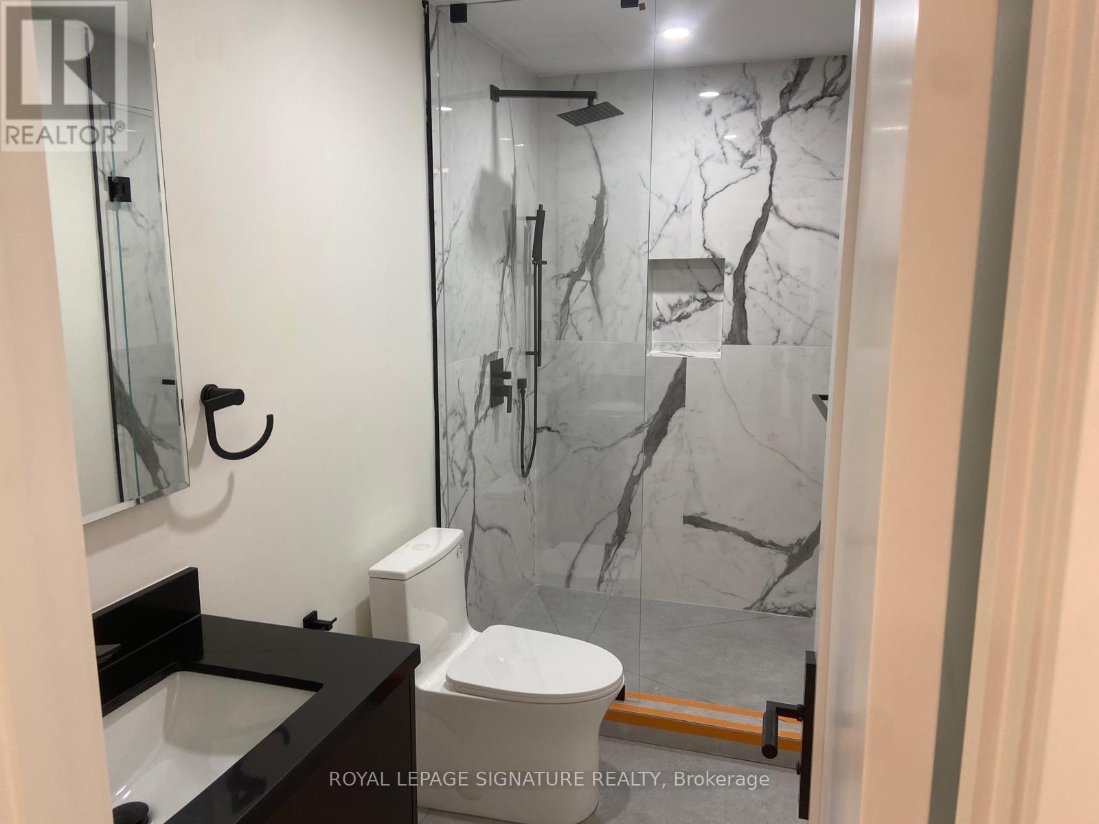 1349 Melton Drive, Mississauga, Ontario  L4Y 1L6 - Photo 11 - W13470200