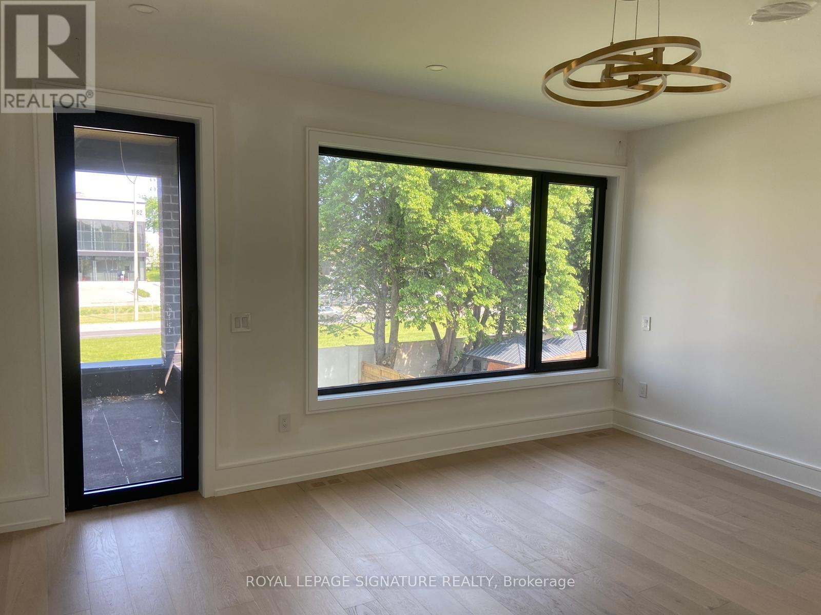 1349 Melton Drive, Mississauga, Ontario  L4Y 1L6 - Photo 21 - W13470200