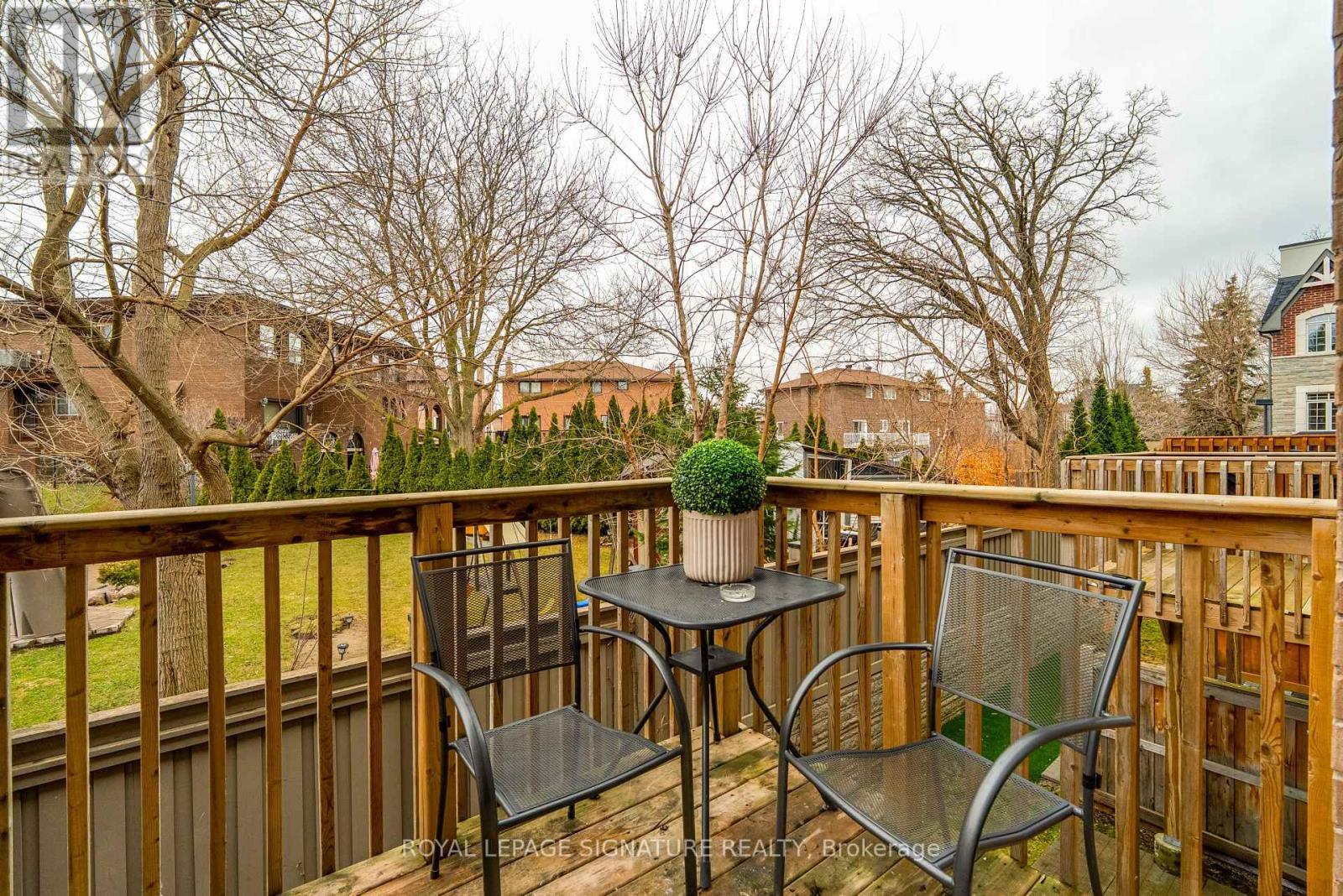 14 Queen Mary Court, Vaughan, Ontario  L4L 0H9 - Photo 11 - N13470232