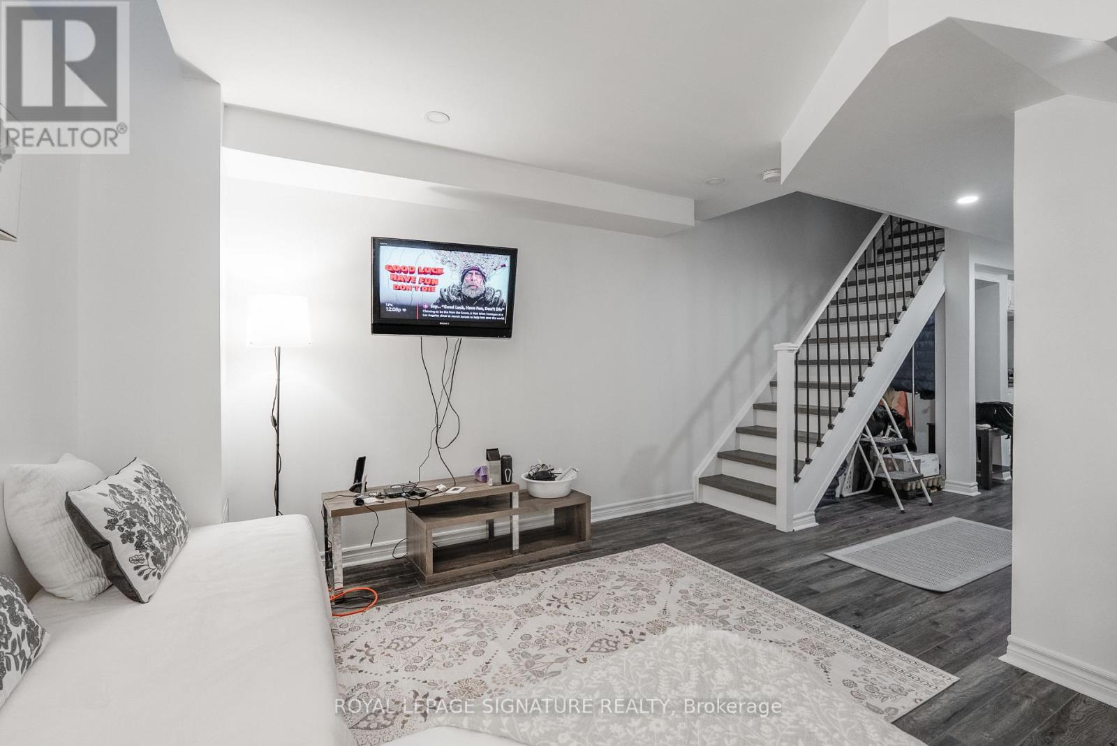 14 Queen Mary Court, Vaughan, Ontario  L4L 0H9 - Photo 29 - N13470232
