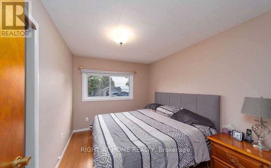12 Lakeshore Road E, Oro-Medonte, Ontario L0L 2E0 - Photo 12 - S13470240