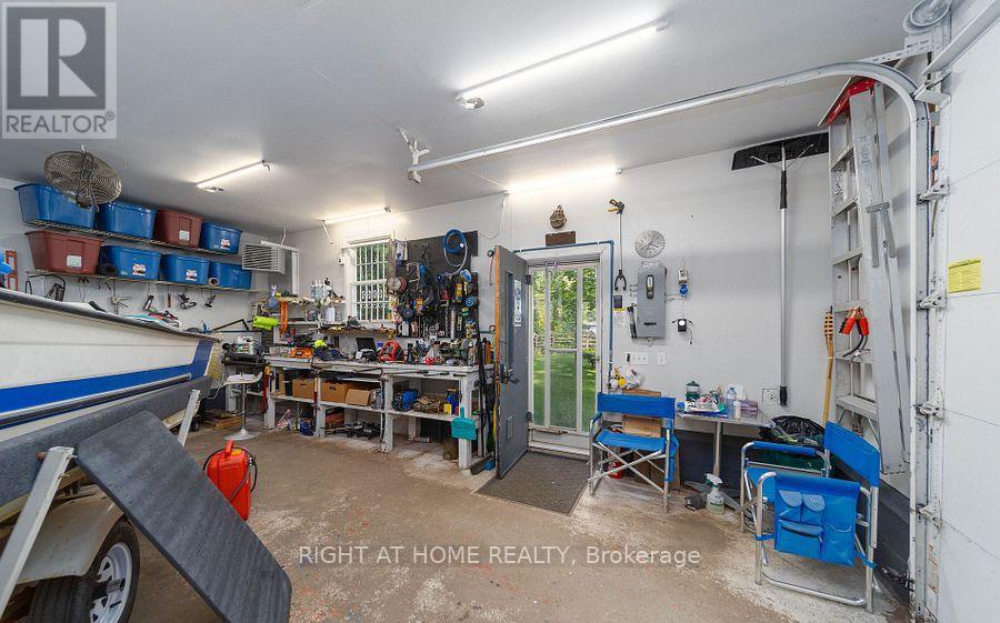 12 Lakeshore Road E, Oro-Medonte, Ontario L0L 2E0 - Photo 22 - S13470240