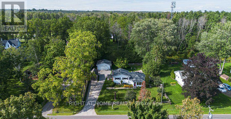 12 Lakeshore Road E, Oro-Medonte, Ontario L0L 2E0 - Photo 4 - S13470240