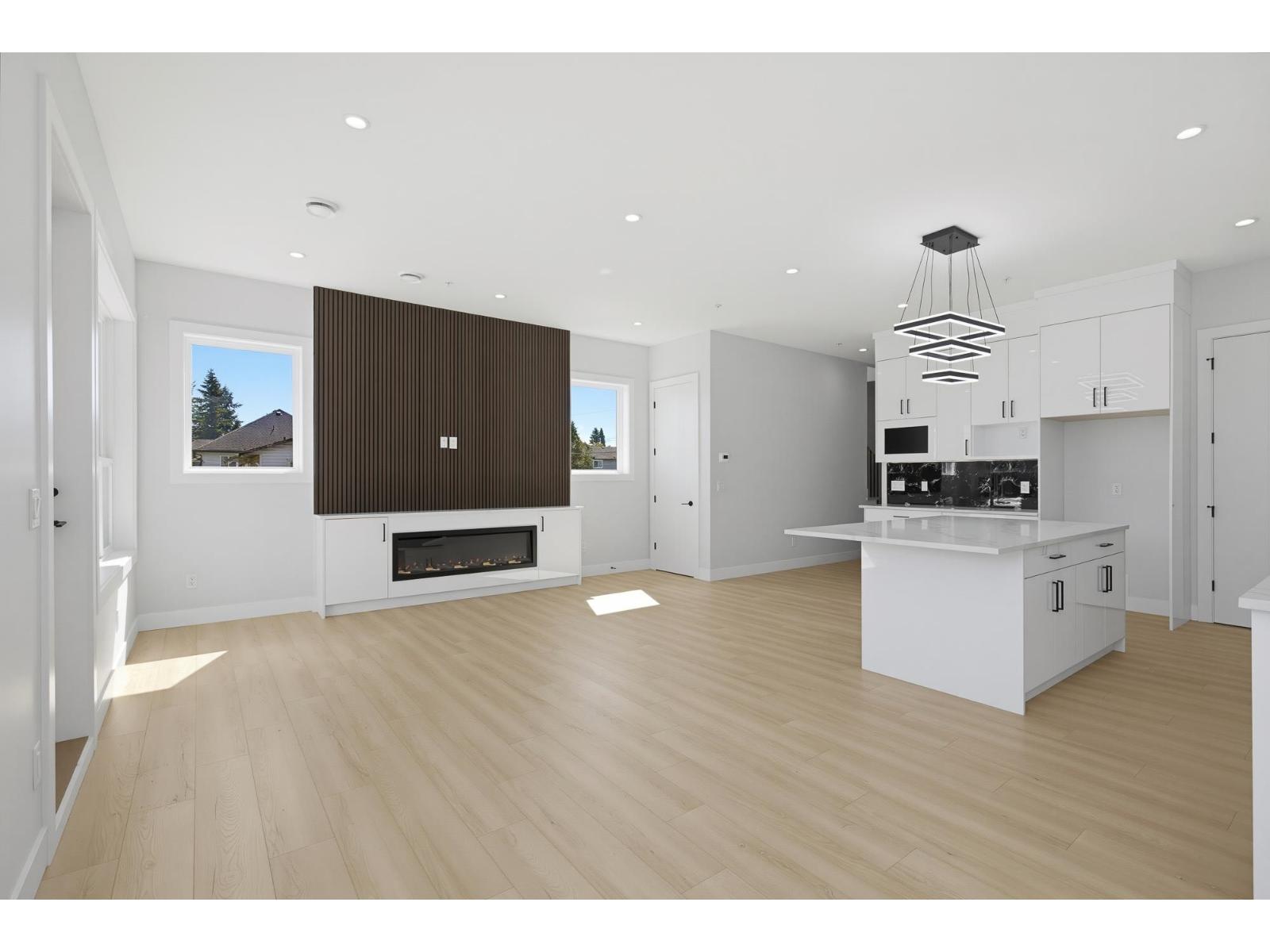 32613 Cherry Avenue, Mission, British Columbia  V2V 2T8 - Photo 16 - R3138038
