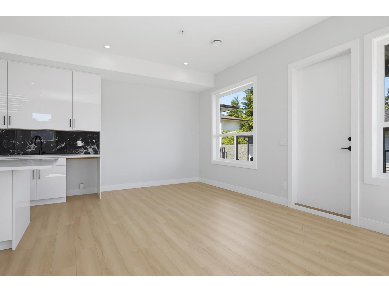 32613 Cherry Avenue, Mission, British Columbia  V2V 2T8 - Photo 17 - R3138038