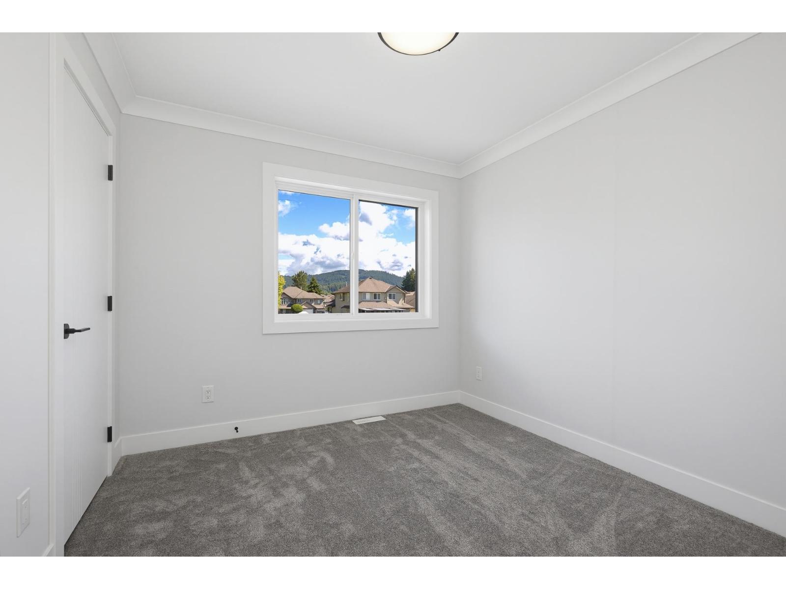32613 Cherry Avenue, Mission, British Columbia  V2V 2T8 - Photo 25 - R3138038