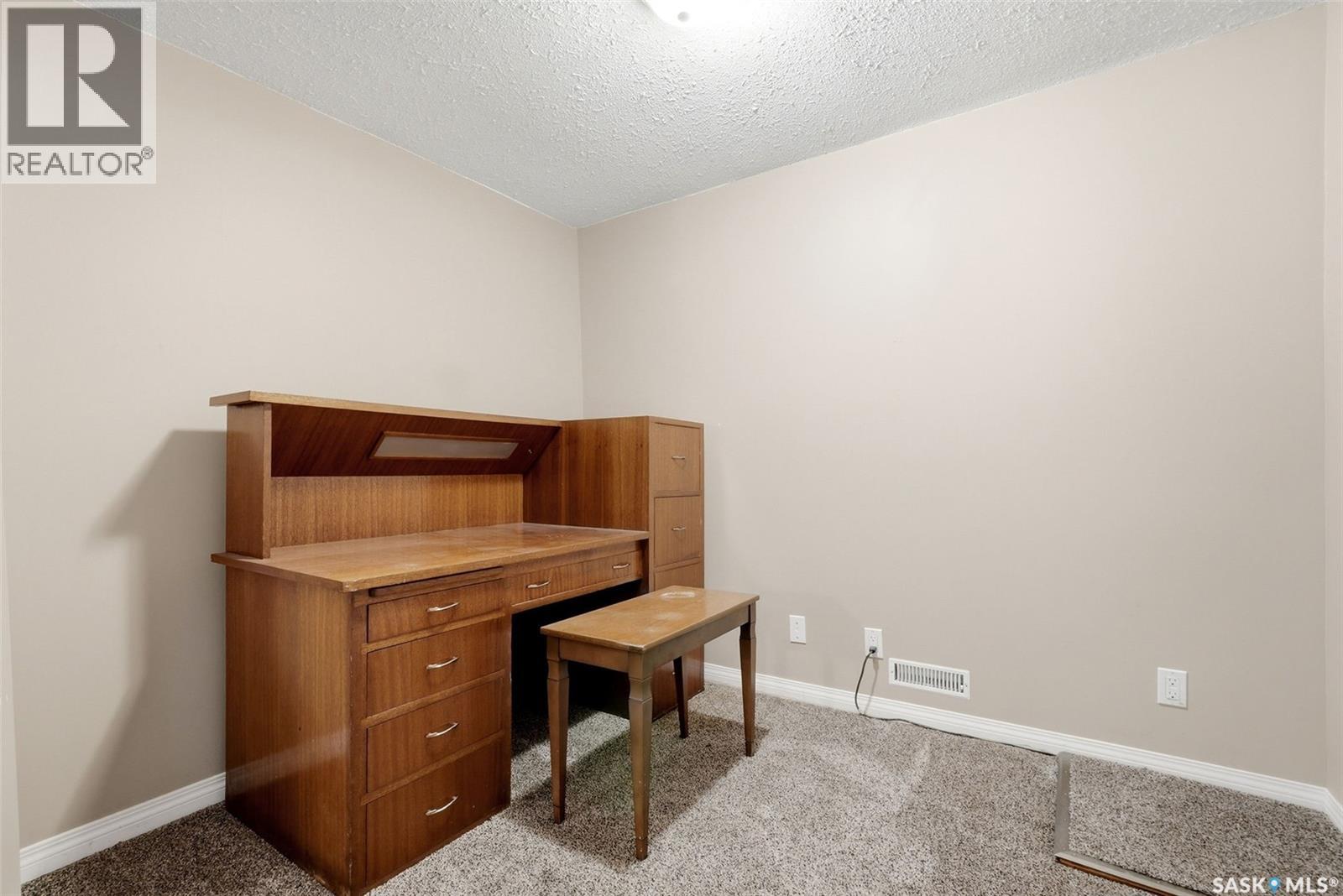 10 Lamont Crescent, Regina, Saskatchewan  S4S 4A4 - Photo 34 - SK040151