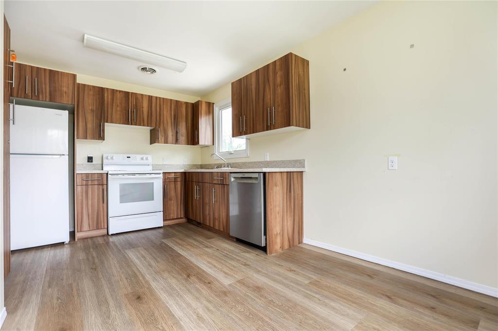 451 Horace Street, Winnipeg, Manitoba  R2H 0X4 - Photo 17 - 202614390