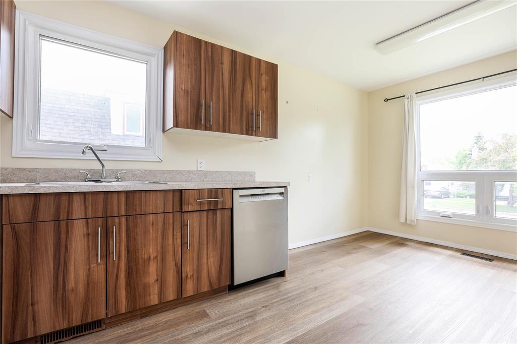451 Horace Street, Winnipeg, Manitoba  R2H 0X4 - Photo 18 - 202614390