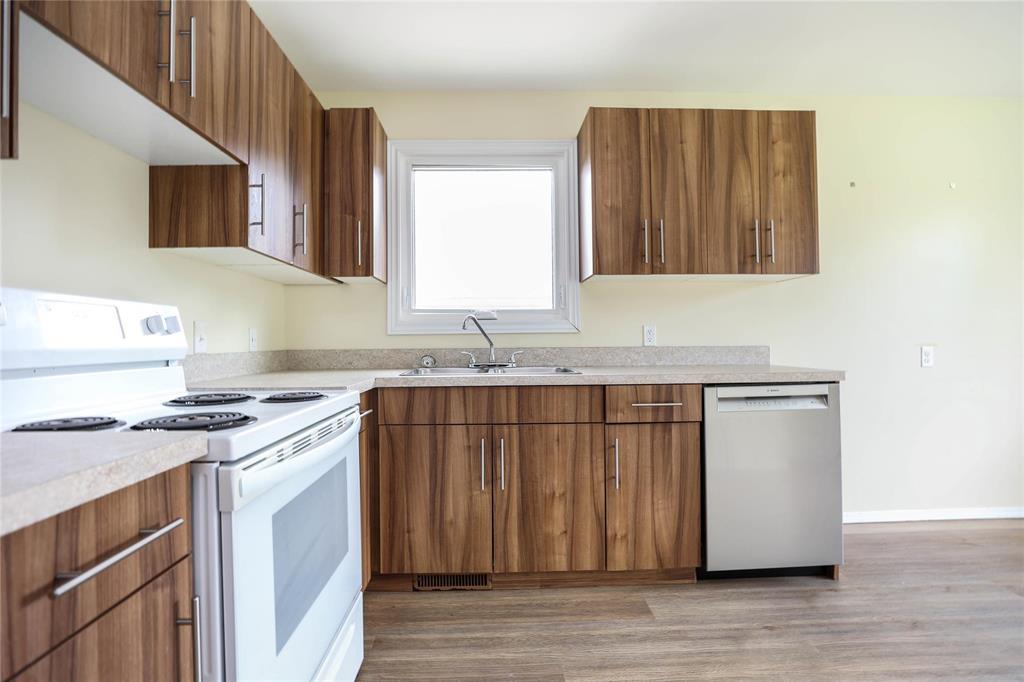 451 Horace Street, Winnipeg, Manitoba  R2H 0X4 - Photo 22 - 202614390