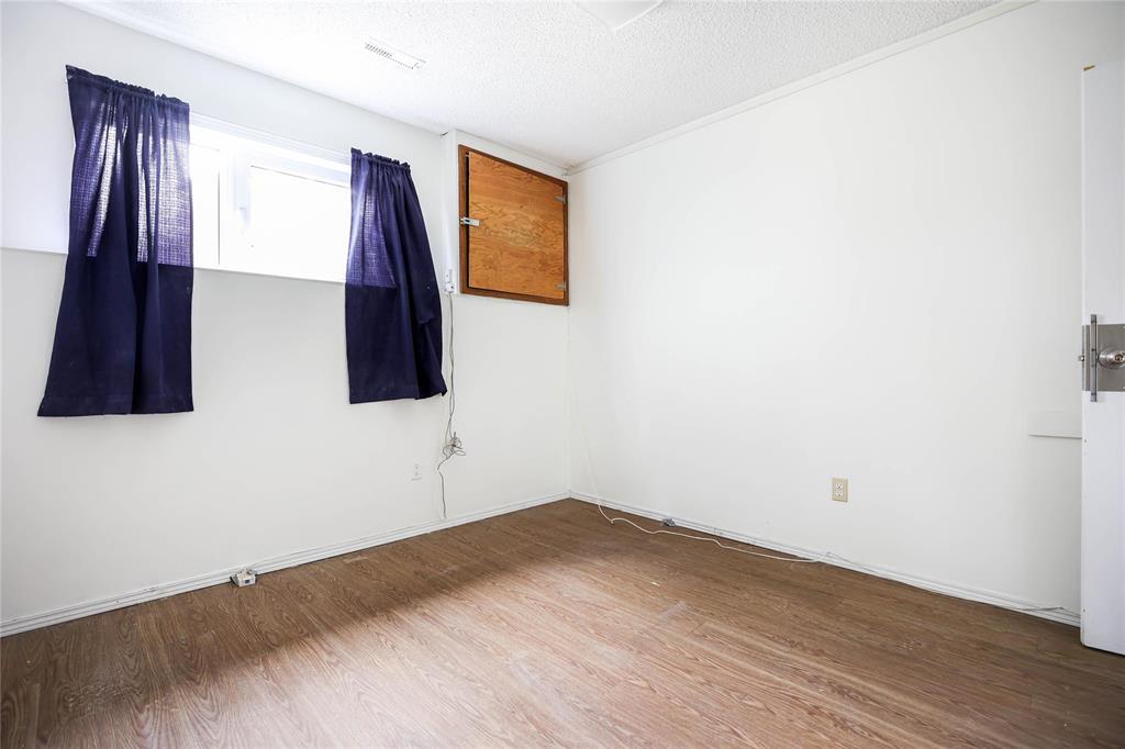 451 Horace Street, Winnipeg, Manitoba  R2H 0X4 - Photo 35 - 202614390