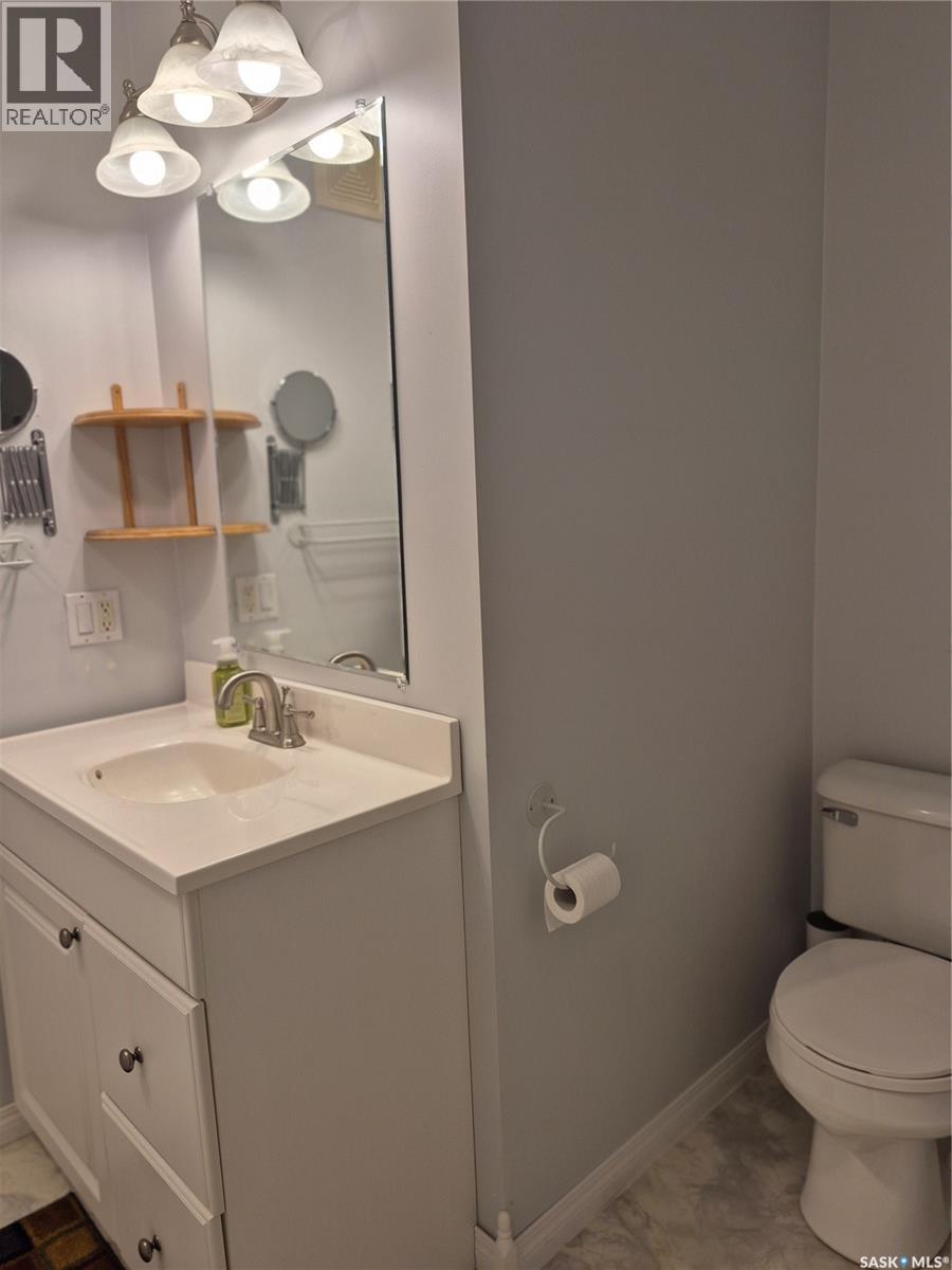 108 Downey Street, Strasbourg, Saskatchewan  S0G 4V0 - Photo 9 - SK039853