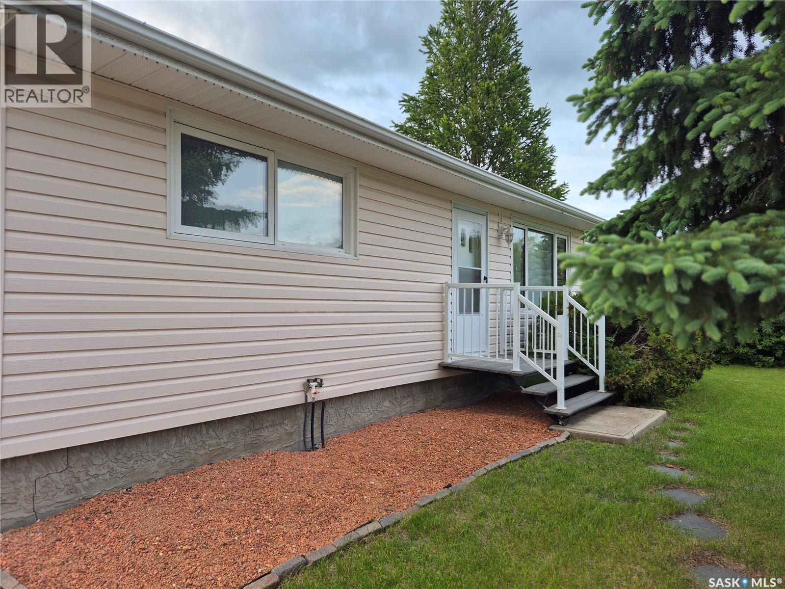 108 Downey Street, Strasbourg, Saskatchewan  S0G 4V0 - Photo 26 - SK039853