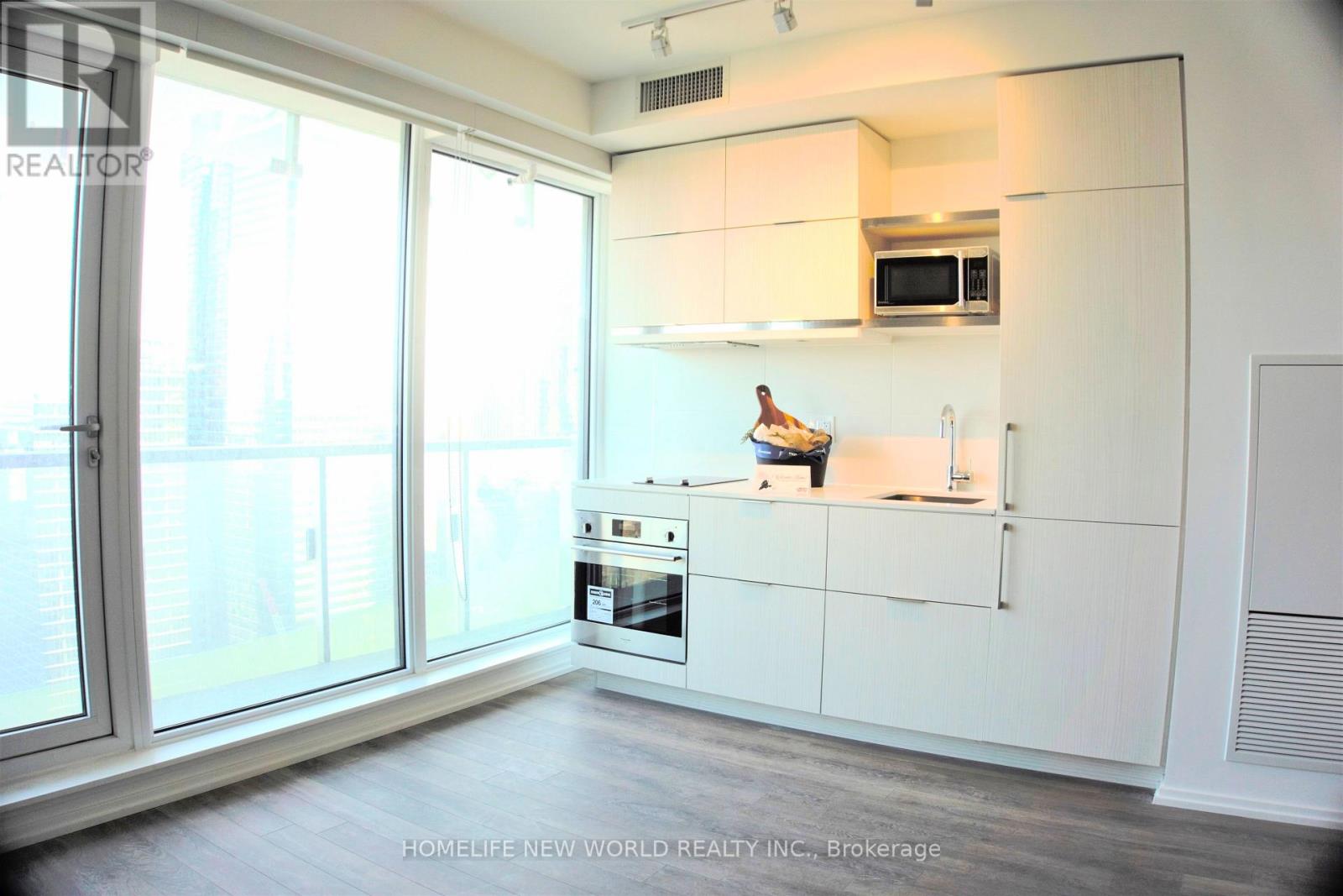3508 - 197 Yonge Street, Toronto, Ontario  M5B 1M4 - Photo 4 - C13470266
