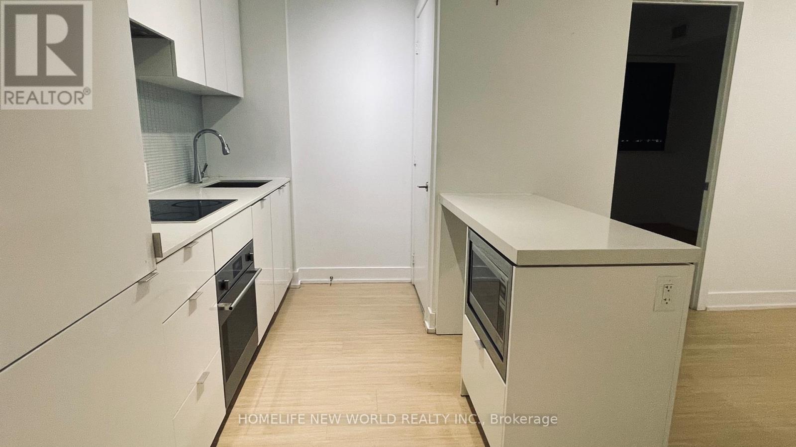 4803 - 7 Grenville Street, Toronto, Ontario M4Y 1A1 - Photo 4 - C13453994