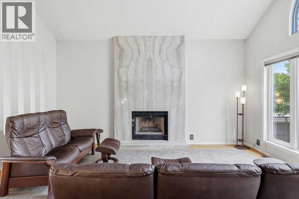 828 Douglas Woods Place SE, Calgary, Alberta  t2z 2e9 - Photo 7 - A2319784