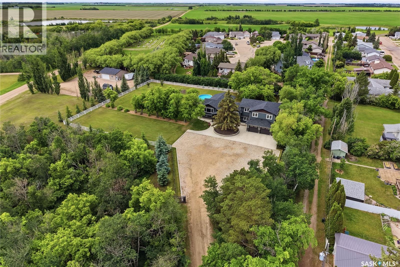 701 Main Street, Hague, Saskatchewan S0K 1X0 - Photo 44 - SK040027