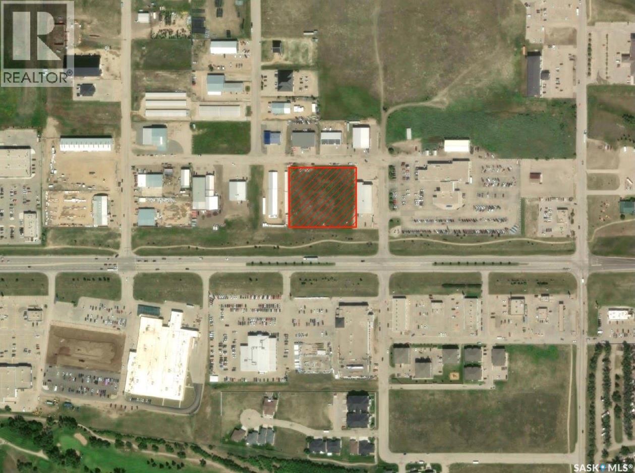 3 McKenzie LANE, Moose Jaw, Saskatchewan