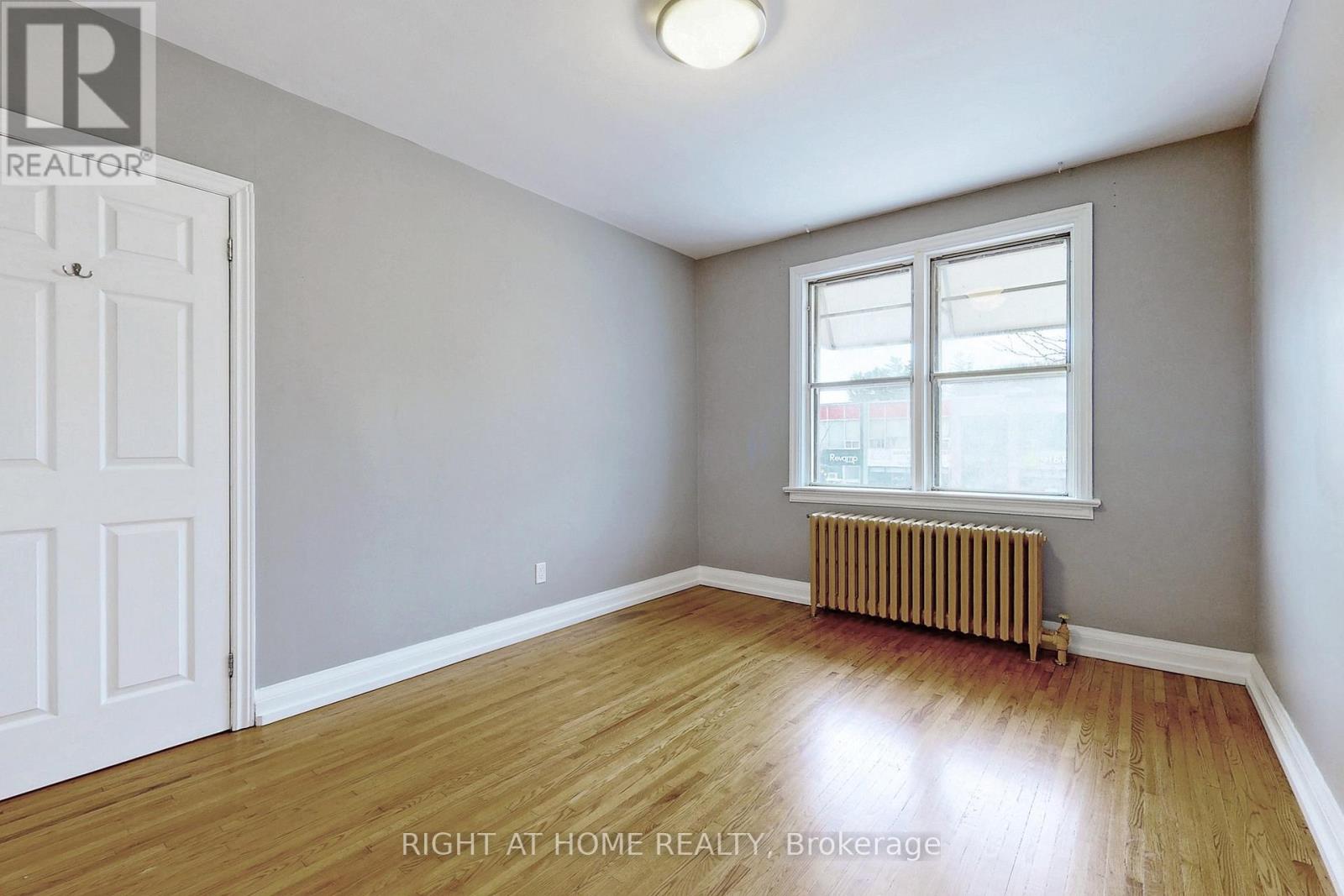 #a - 255 Lakeshore Road E, Mississauga, Ontario L5G 1G8 - Photo 21 - W13470256