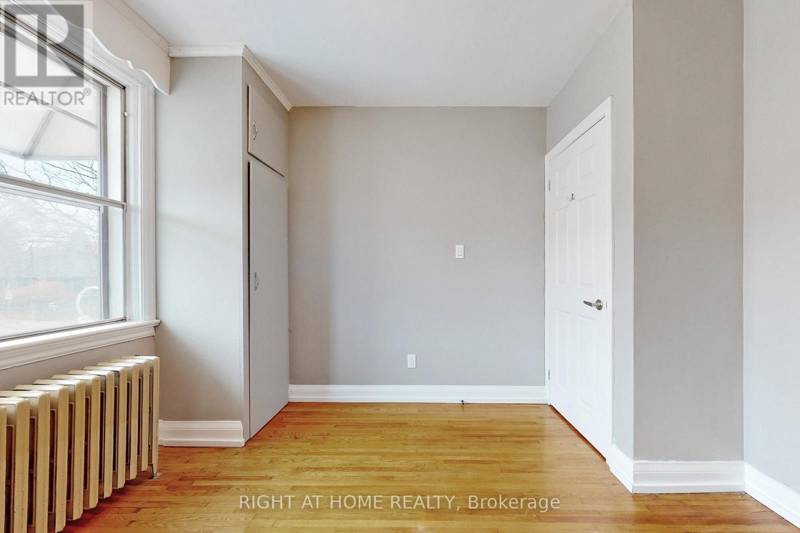 #a - 255 Lakeshore Road E, Mississauga, Ontario L5G 1G8 - Photo 26 - W13470256