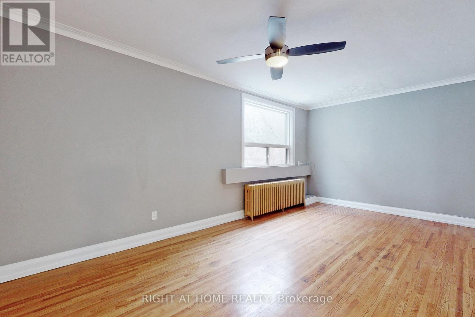 #a - 255 Lakeshore Road E, Mississauga, Ontario L5G 1G8 - Photo 6 - W13470256