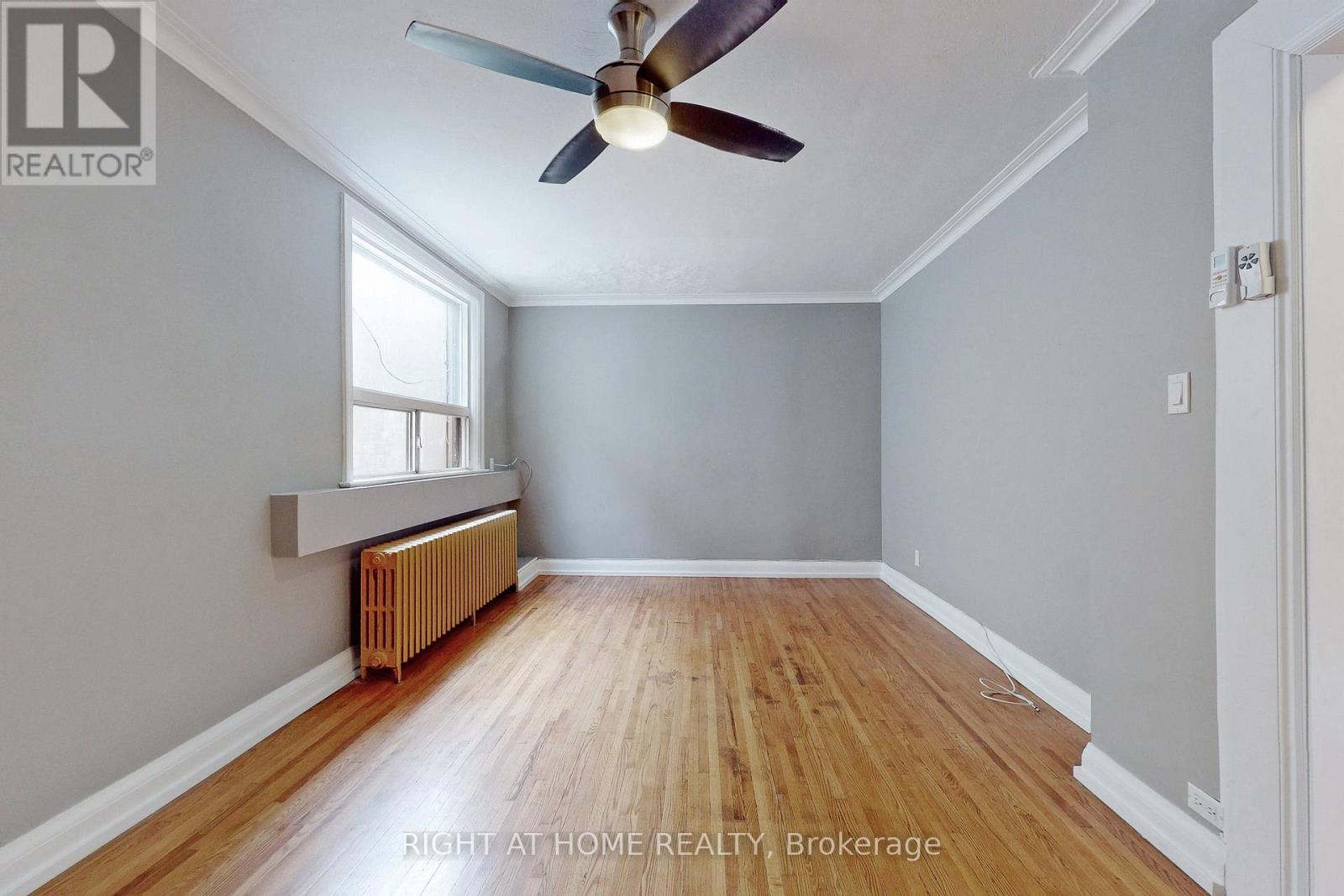 #a - 255 Lakeshore Road E, Mississauga, Ontario L5G 1G8 - Photo 7 - W13470256