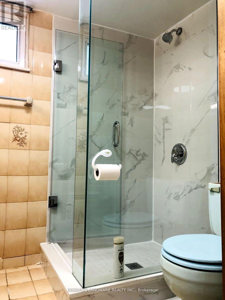 Bsmt - 8 Plainfield Road, Toronto, Ontario M9N 1G7 - Photo 10 - W13470258