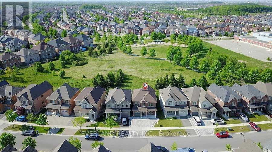 306 HAMMERSLY BOULEVARD, Markham, Ontario