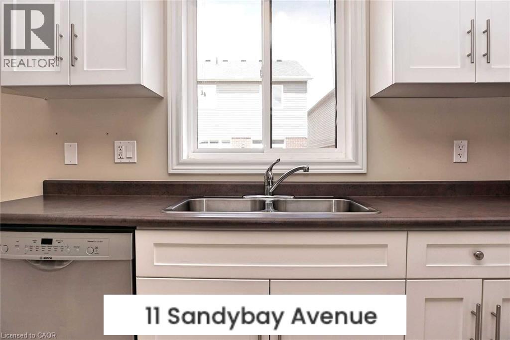 11 Sandybay Avenue, Kitchener, Ontario  N2A 0H7 - Photo 7 - 40841646