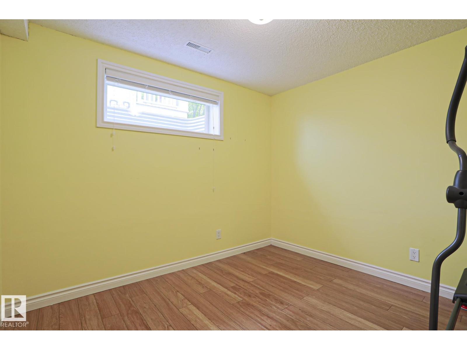 Unknown Address, ,    - Photo 42 - E4494329