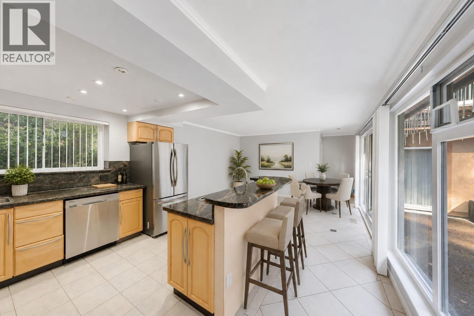 1366 Kings Avenue, West Vancouver, British Columbia  V7T 2C6 - Photo 4 - R3108945