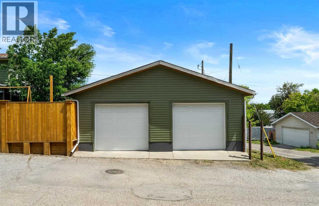 229 84 Avenue SE, Calgary, Alberta  T2H 1N5 - Photo 38 - A2322113