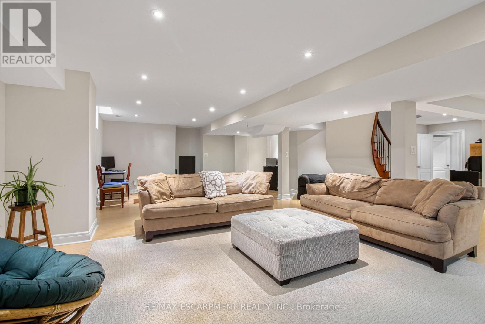 3296 Topeka Drive, Mississauga, Ontario  L5M 7V1 - Photo 39 - W13464788