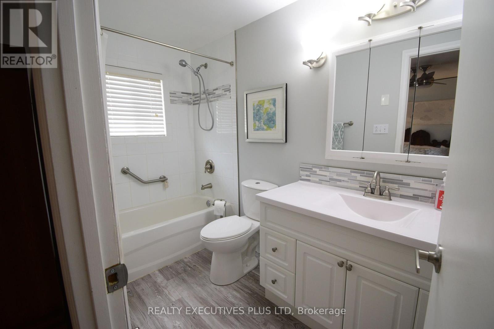 14 Butternut Court, New Tecumseth, Ontario  L0G 1W0 - Photo 18 - N13470288
