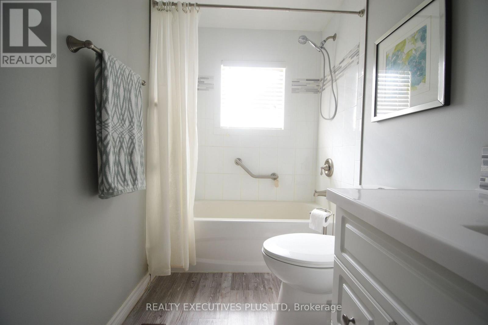 14 Butternut Court, New Tecumseth, Ontario  L0G 1W0 - Photo 19 - N13470288