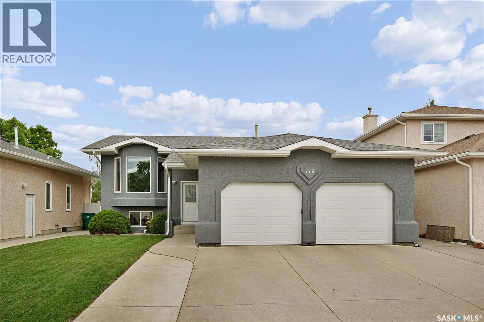 119 Pezer CRESCENT, Saskatoon, Saskatchewan