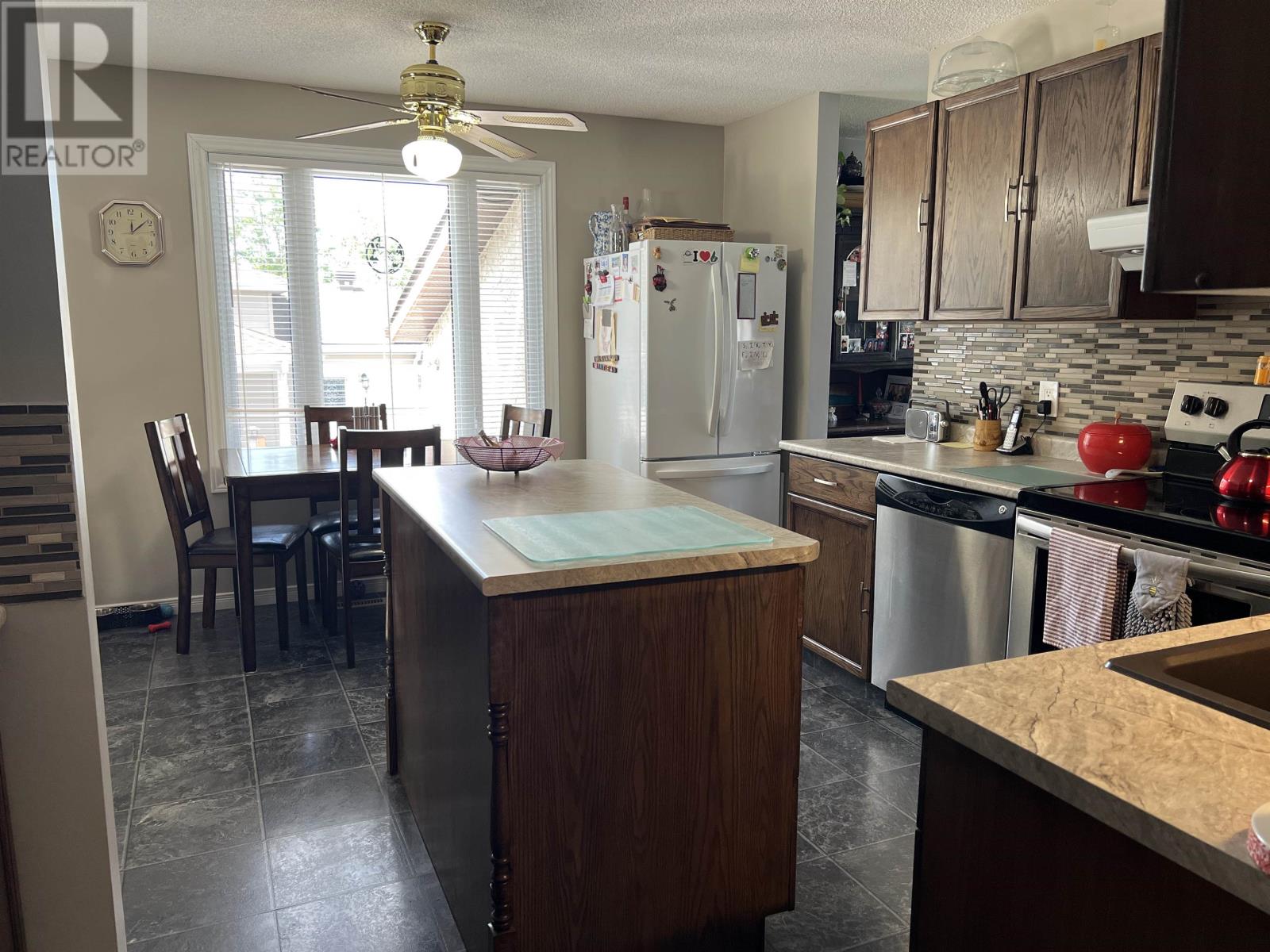 20 Bastedo Cres, Marathon, Ontario  P0T 2E0 - Photo 7 - TB2601542