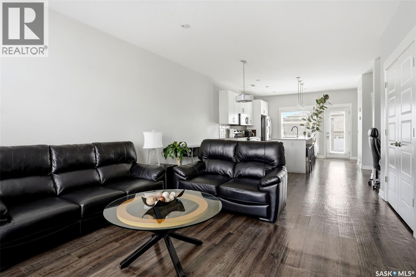 5736 Glide Crescent, Regina, Saskatchewan  S4W 0P1 - Photo 5 - SK040094
