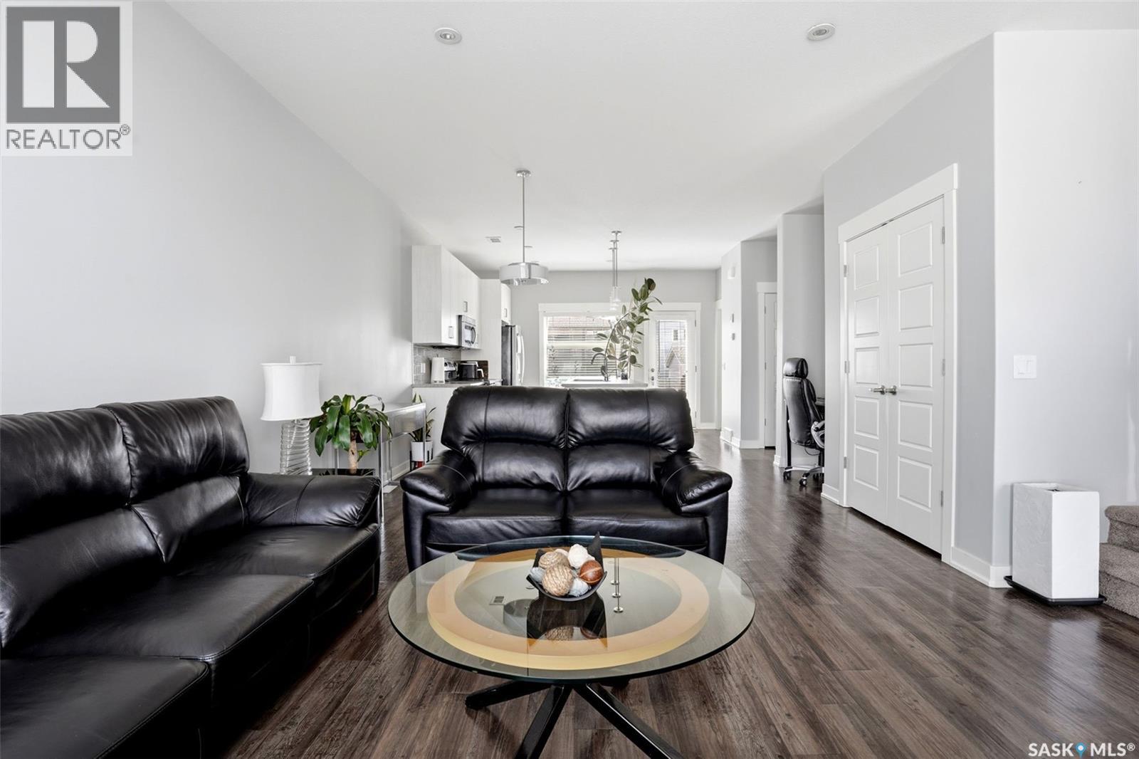 5736 Glide Crescent, Regina, Saskatchewan  S4W 0P1 - Photo 6 - SK040094