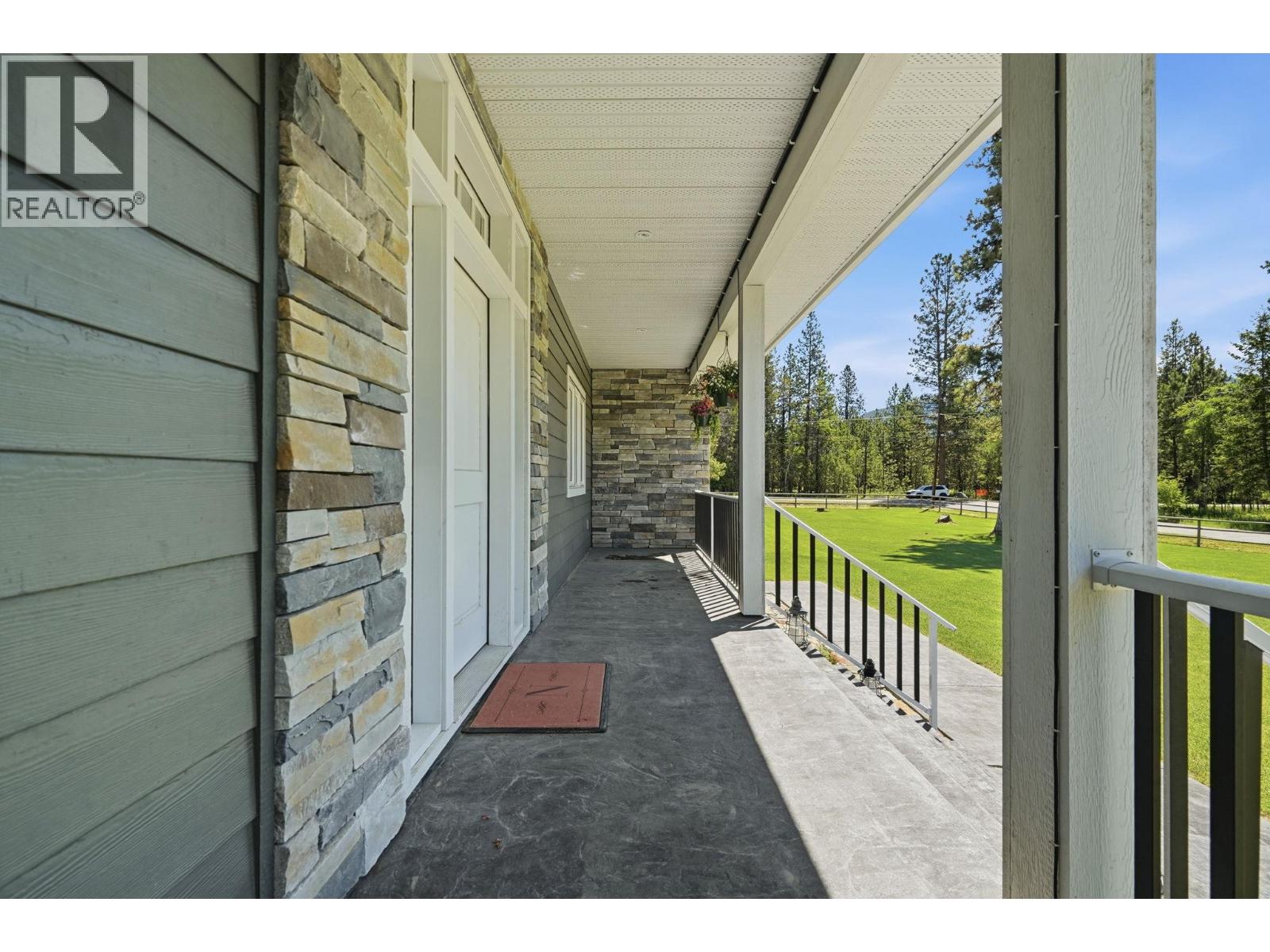 4520 13th Street S, Cranbrook, British Columbia  V1C 7A9 - Photo 34 - 10389573