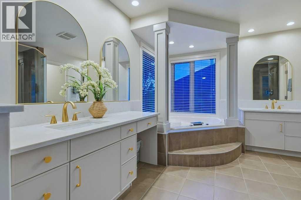 74 Discovery Ridge Heights Sw, Calgary, Alberta  T3H 5S9 - Photo 22 - A2320207