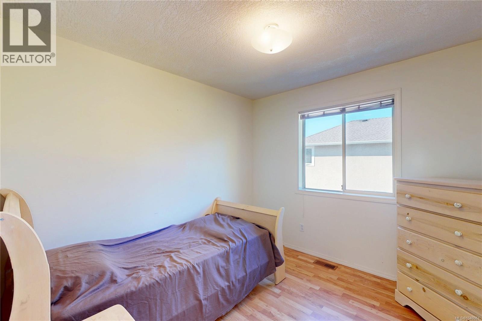 4767 Elliot Pl, Saanich, British Columbia  V8Y 3E4 - Photo 41 - 1040961