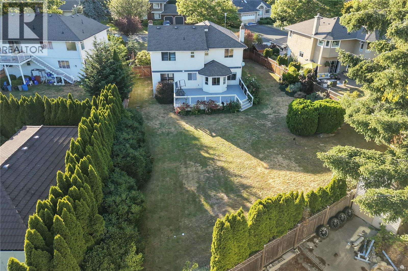 4767 Elliot Pl, Saanich, British Columbia  V8Y 3E4 - Photo 66 - 1040961