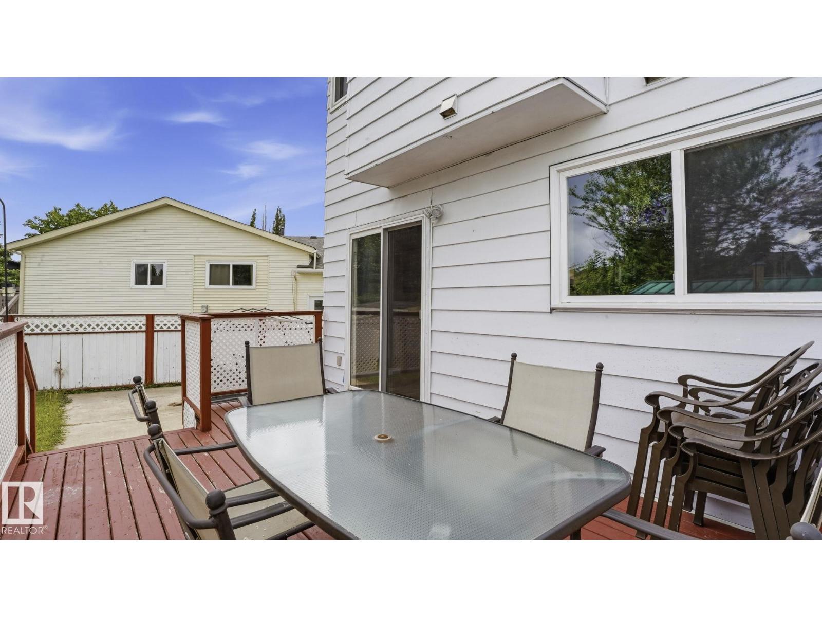 1827 36 St Nw Nw, Edmonton, Alberta  T6L 3M9 - Photo 17 - E4494872