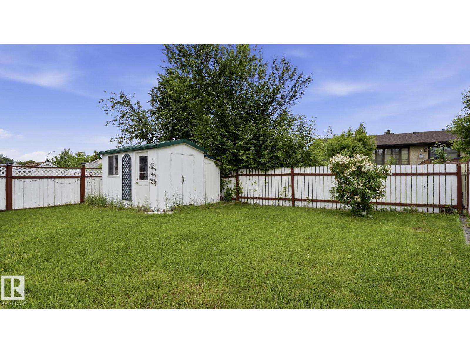 1827 36 St Nw Nw, Edmonton, Alberta  T6L 3M9 - Photo 21 - E4494872