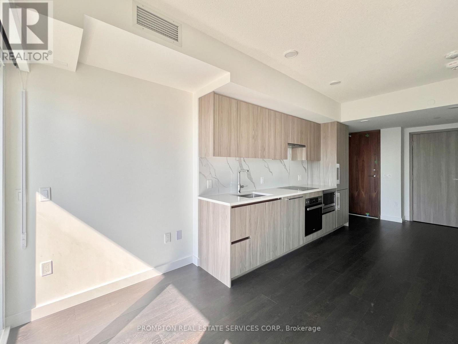 3212 - 3 Concord Cityplace Way, Toronto, Ontario  M5V 0X4 - Photo 15 - C13470364