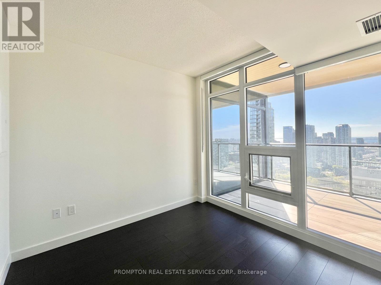 3212 - 3 Concord Cityplace Way, Toronto, Ontario  M5V 0X4 - Photo 17 - C13470364
