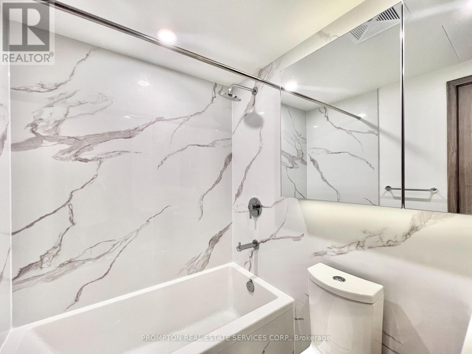 3212 - 3 Concord Cityplace Way, Toronto, Ontario  M5V 0X4 - Photo 30 - C13470364