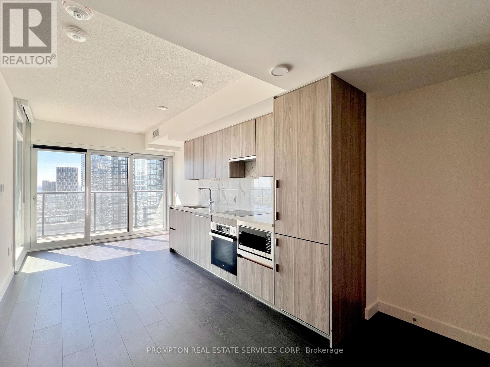 3212 - 3 Concord Cityplace Way, Toronto, Ontario  M5V 0X4 - Photo 33 - C13470364